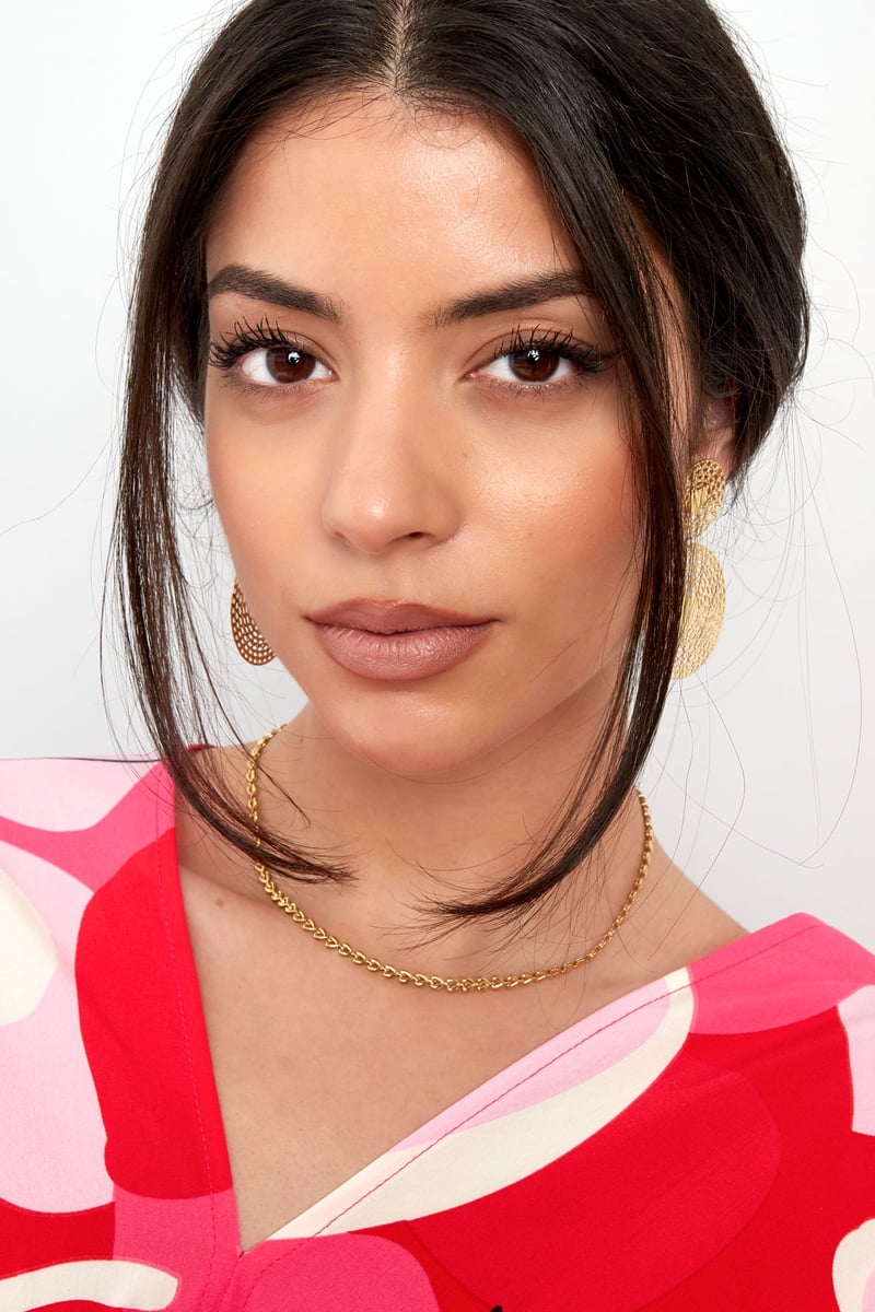 chain connected hearts