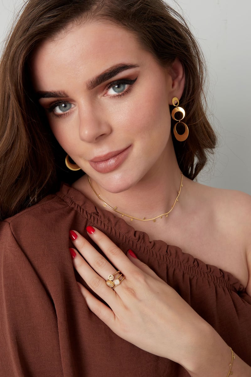 necklace hanging stars