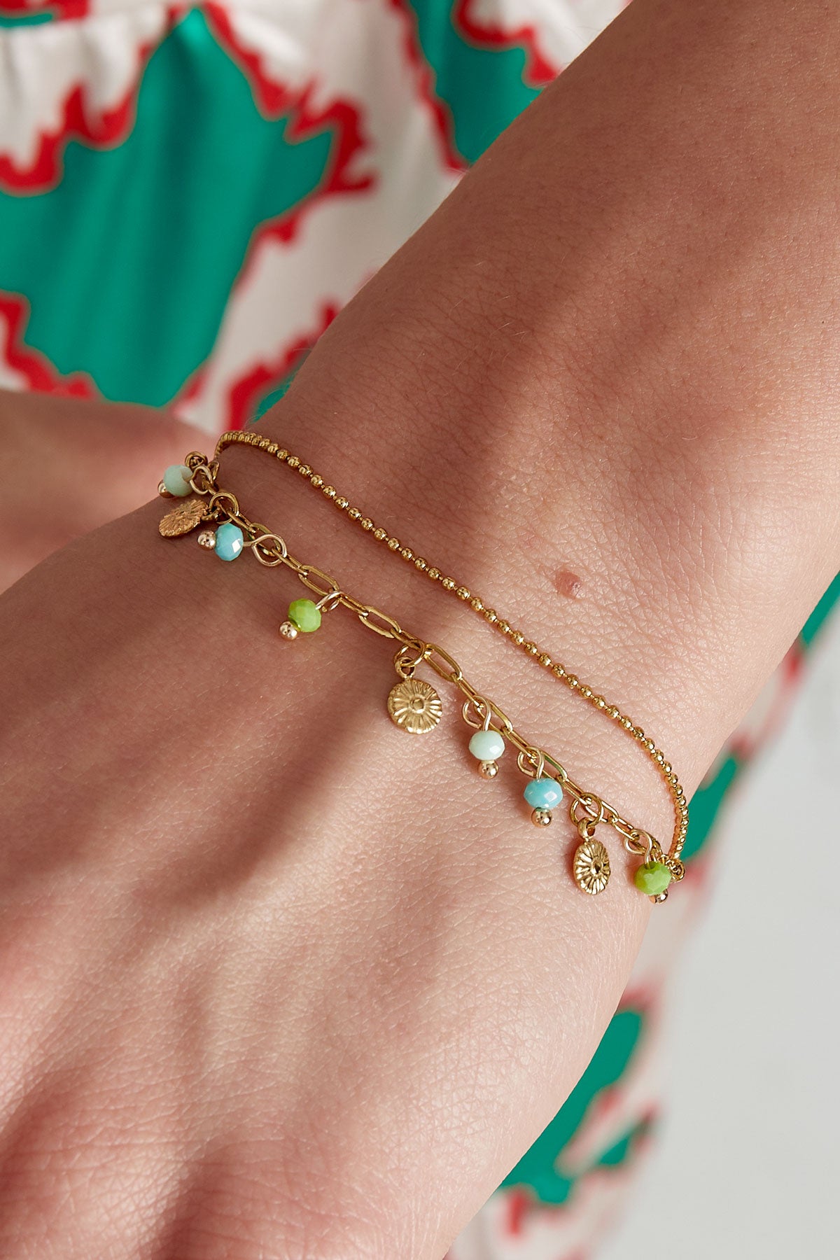 Bracelet with Coins end beads - blauw/goud