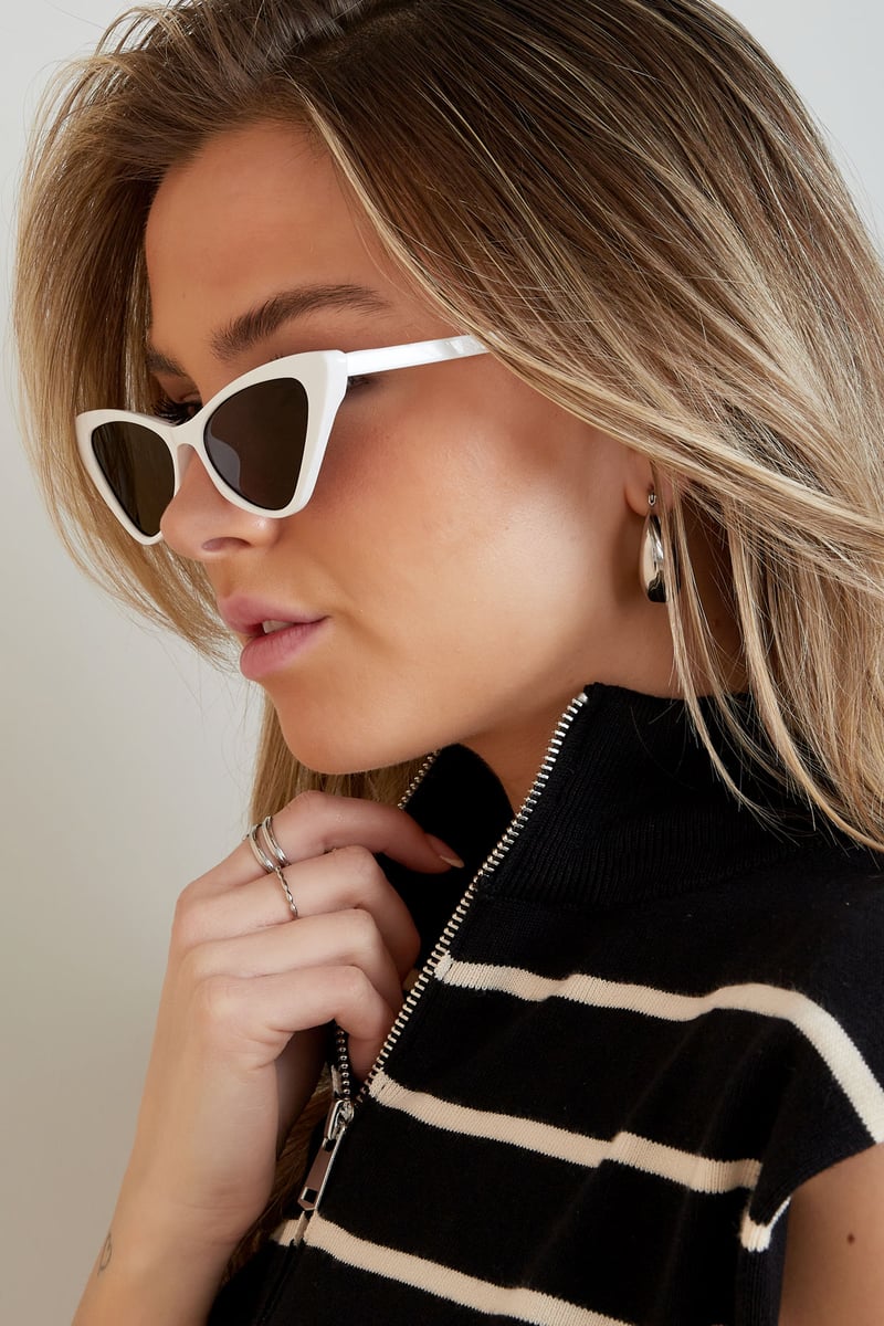 Barbie vibe sunglasses