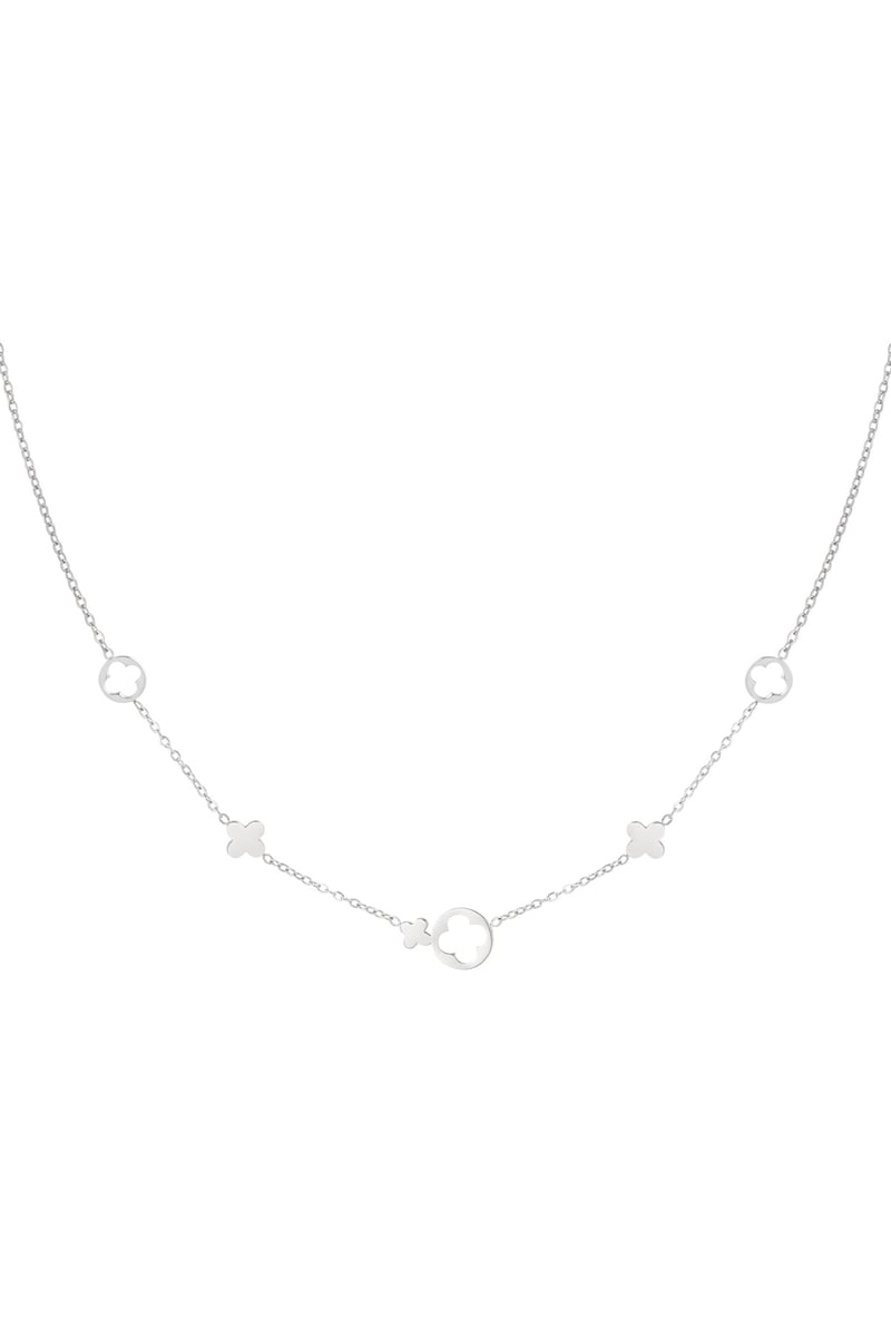 necklace clover charms