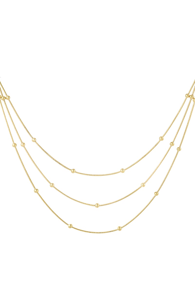 necklace with a twist