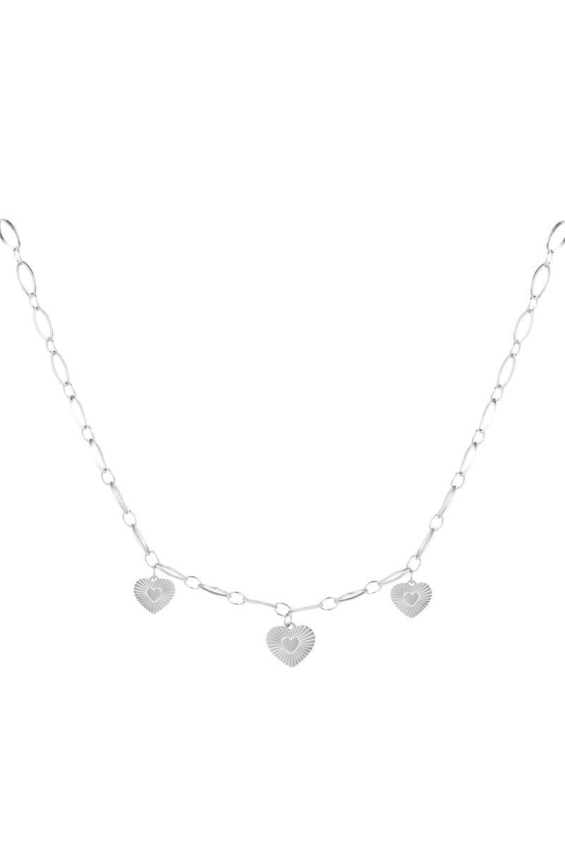 necklace three hearts coins